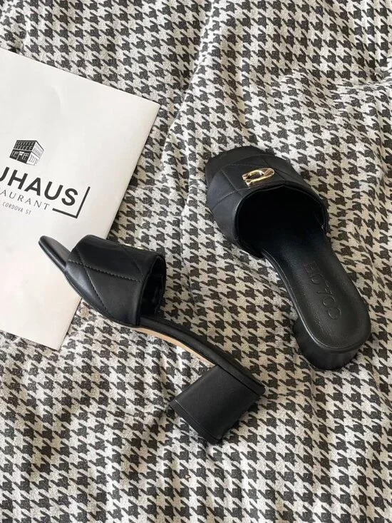 Authentic Coach Quilted Leather Block Heel Slide Sandals Black Gold C Logo - Picture 2 of 3